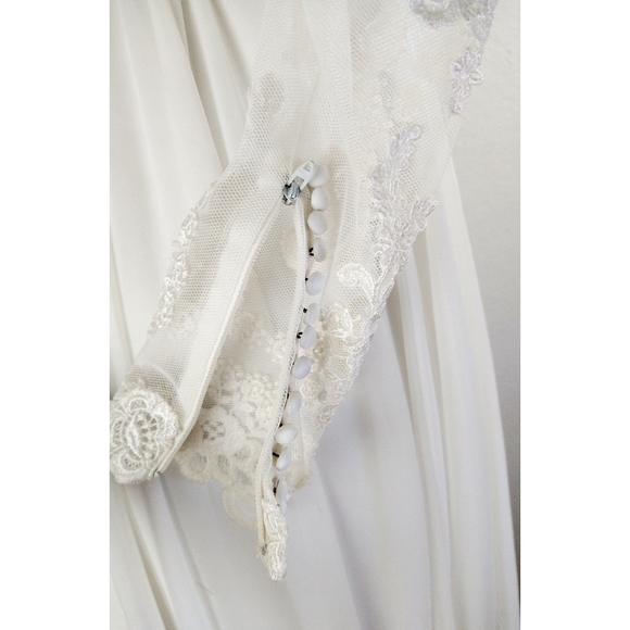 Vintage Lace Embroidered High Collar A-Line Chiffon Victorian Wedding Dress - Picture 7 of 14